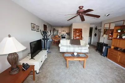 5 Thomas St #P8, Saugus, MA 01906 - Photo 6