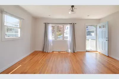 42 Buttonwood Rd, Dartmouth, MA 02748 - Photo 4