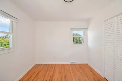 42 Buttonwood Rd, Dartmouth, MA 02748 - Photo 10