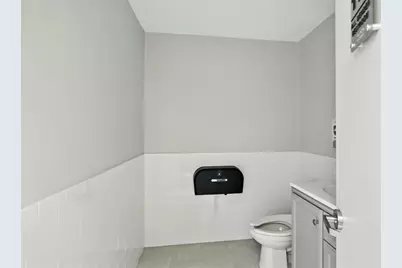 5 Strong Ave, Northampton, MA 01060 - Photo 8