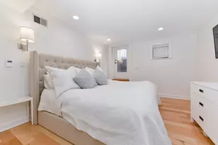 9 Fayette St, Boston, MA 02116 - Photo 8