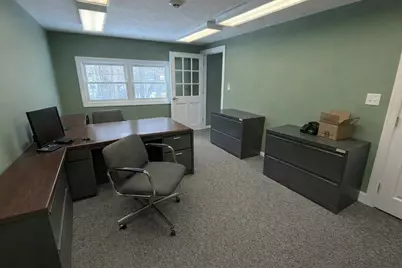 1565 Lakeview Avenue, Dracut, MA 01826 - Photo 12