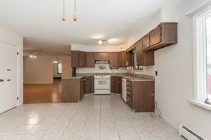 53 Lindsey Ln, Swansea, MA 02777 - Photo 6