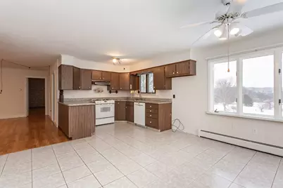 53 Lindsey Ln, Swansea, MA 02777 - Photo 8