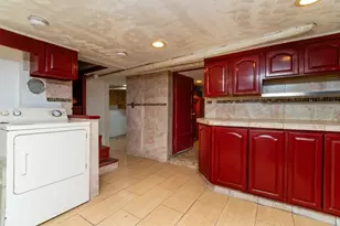 527 North Warren, Brockton, MA 02301 - Photo 34