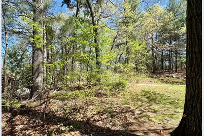 17 Glenvale Ave, Billerica, MA 01821 - Photo 4