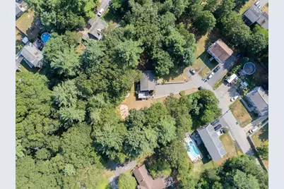 17 Glenvale Ave, Billerica, MA 01821 - Photo 1