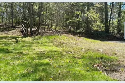 17 Glenvale Ave, Billerica, MA 01821 - Photo 2