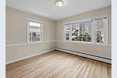 4 West End Ave, Westborough, MA 01581 - Photo 8