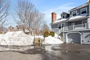 3 Carnation Cir, Reading, MA 01867 - Photo 2