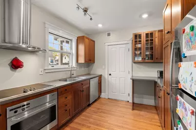 136 Appleton St #1, Cambridge, MA 01238 - Photo 8