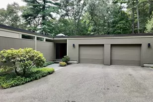 14 Overlook Dr, Weston, MA 02493 - Photo 2