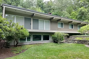 14 Overlook Dr, Weston, MA 02493 - Photo 32