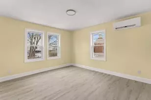 29 St Casimir Ave, Brockton, MA 02302 - Photo 4