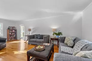 10 Dartmouth Rd, Andover, MA 01810 - Photo 16