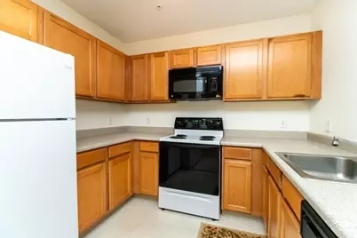 140 Railroad Ave #B203, Norwood, MA 02062 - Photo 6