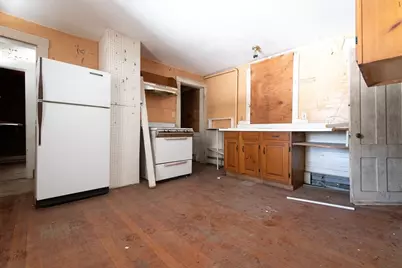 131 Wellesley Street, Weston, MA 02493 - Photo 18