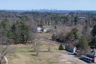 131 Wellesley St, Weston, MA 02493 - Photo 2