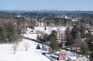 131 Wellesley St, Weston, MA 02493 - Photo 16