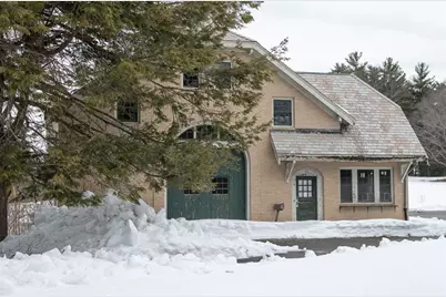 135 Wellesley Street, Weston, MA 02493 - Photo 42