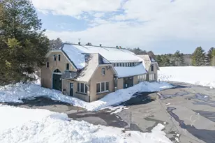 135 Wellesley St, Weston, MA 02493 - Photo 12