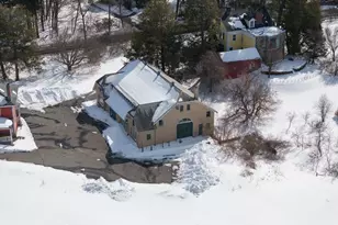 135 Wellesley St, Weston, MA 02493 - Photo 14