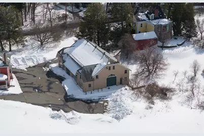 135 Wellesley Street, Weston, MA 02493 - Photo 10