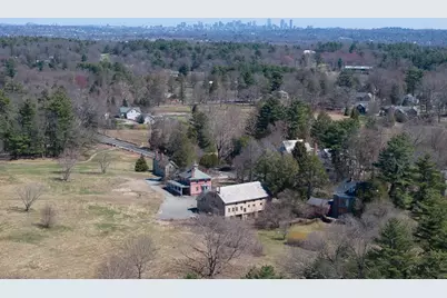 135 Wellesley Street, Weston, MA 02493 - Photo 2