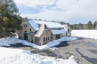 135 Wellesley St, Weston, MA 02493 - Photo 16