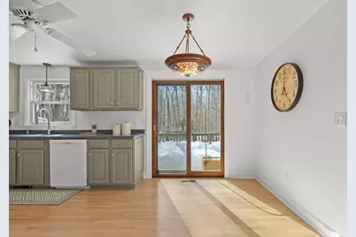 14 Little Tree Ln, Bellingham, MA 02019 - Photo 20