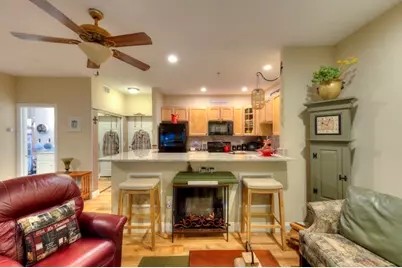 215 Mill St #113, Worcester, MA 01602 - Photo 6