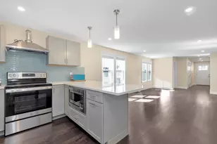 43 Wright Ave, Medford, MA 02155 - Photo 16