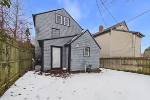 154 Maxfield St, New Bedford, MA 02740 - Photo 34