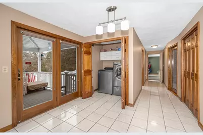 30 Parker Rd, Dracut, MA 01826 - Photo 12