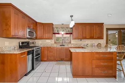 30 Parker Rd, Dracut, MA 01826 - Photo 8