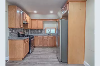 49 Irving St #2, Revere, MA 02151 - Photo 10