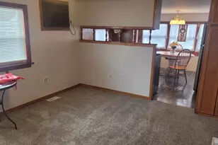 261 Newbury, Peabody, MA 01960 - Photo 6