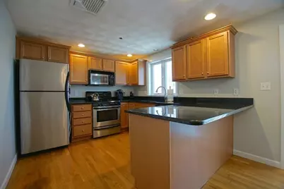 13 Endicott St #1, Peabody, MA 01960 - Photo 2