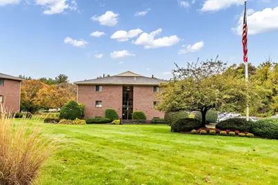 213 Abbott Farm #213, Hudson, NH 03051 - Photo 2