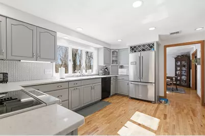 194 Sanborn Lane, Reading, MA 01867 - Photo 8