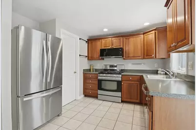 74 Felton Street #A, Lowell, MA 01852 - Photo 10