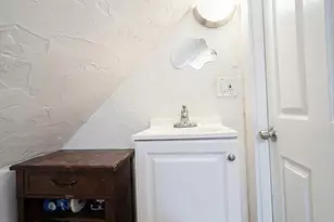 20 Fellsway W, Somerville, MA 02145 - Photo 10