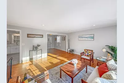 10 Thoreau Rd, Northborough, MA 01532 - Photo 4