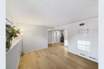 10 Thoreau Rd, Northborough, MA 01532 - Photo 28