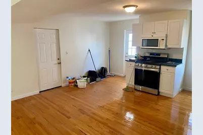 123 Thorndike #2L, Cambridge, MA 02141 - Photo 2