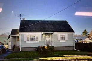 20 Beacon Blvd, Peabody, MA 01960 - Photo 2