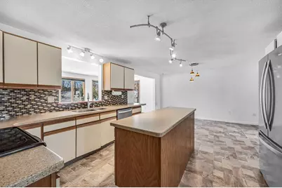 88 Basil Rd, Chicopee, MA 01020 - Photo 8