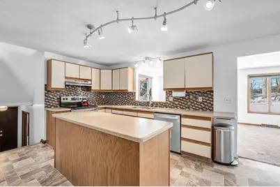 88 Basil Rd, Chicopee, MA 01020 - Photo 6