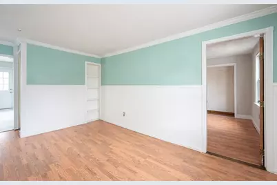 186 West St, Malden, MA 02148 - Photo 8