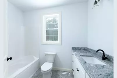 201 Upper Church St, Ware, MA 01082 - Photo 18